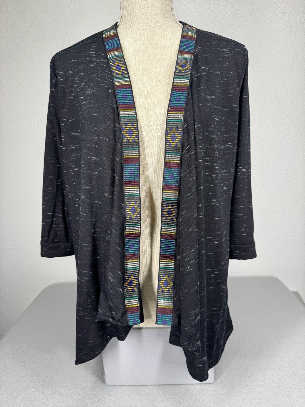 BKE Black Cardigan w White Speckles with Multicolor Aztec Trim Medium